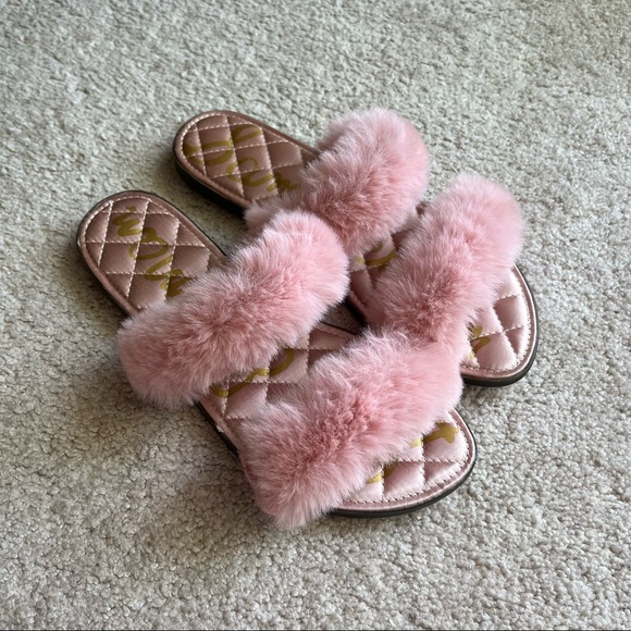Sam Edelman Shoes - Sam Edelman Faux Fur Sandals 7